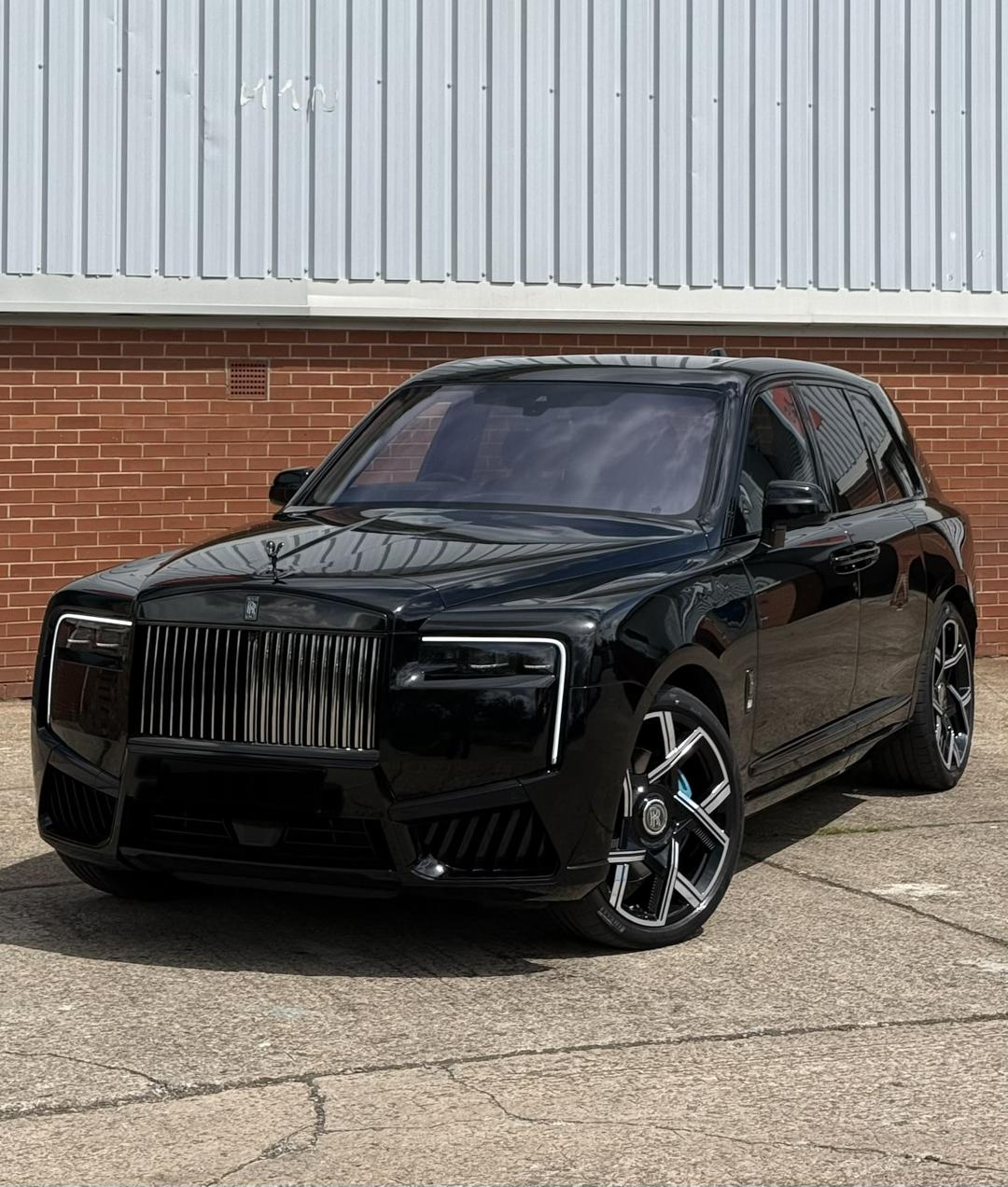 Rolls-Royce Cullinan Black Badge